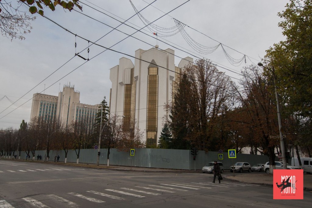 10 clădiri care au dispărut din Chişinău (Foto)
