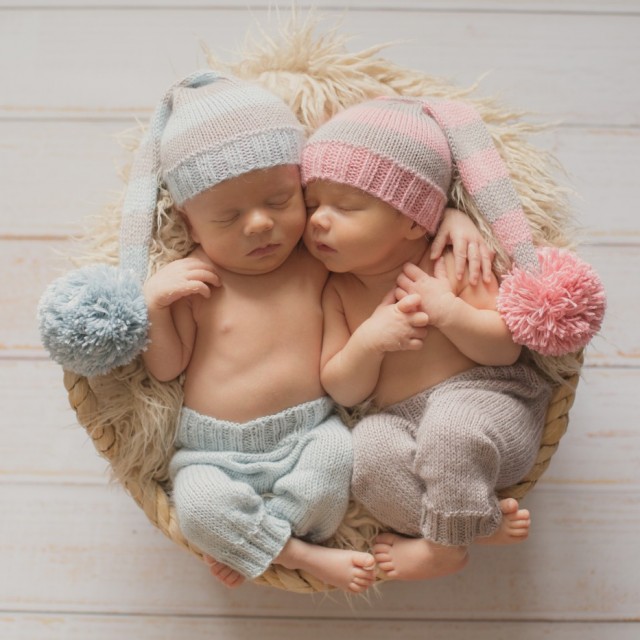 Объяснено рождение аномального числа близнецов в США