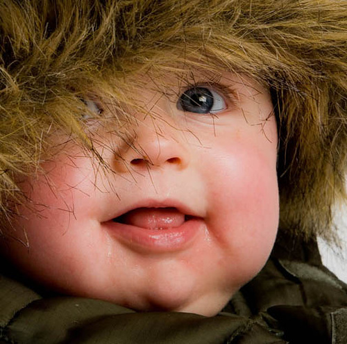Garderoba de iarnă: cum să îmbraci bebelușul pentru plimbare